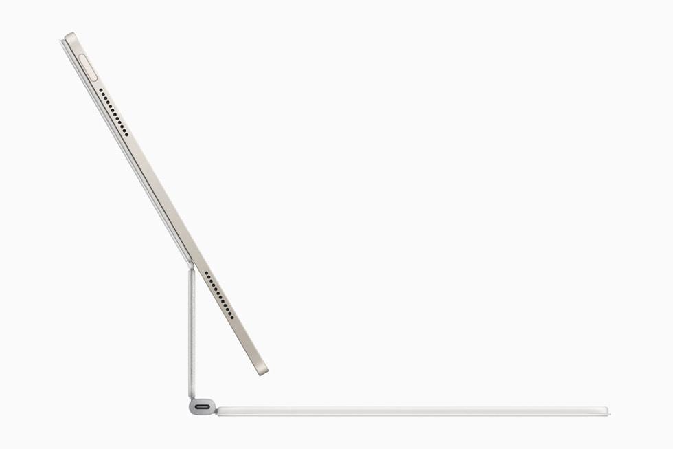 iPad Air 13" M3 — de profil