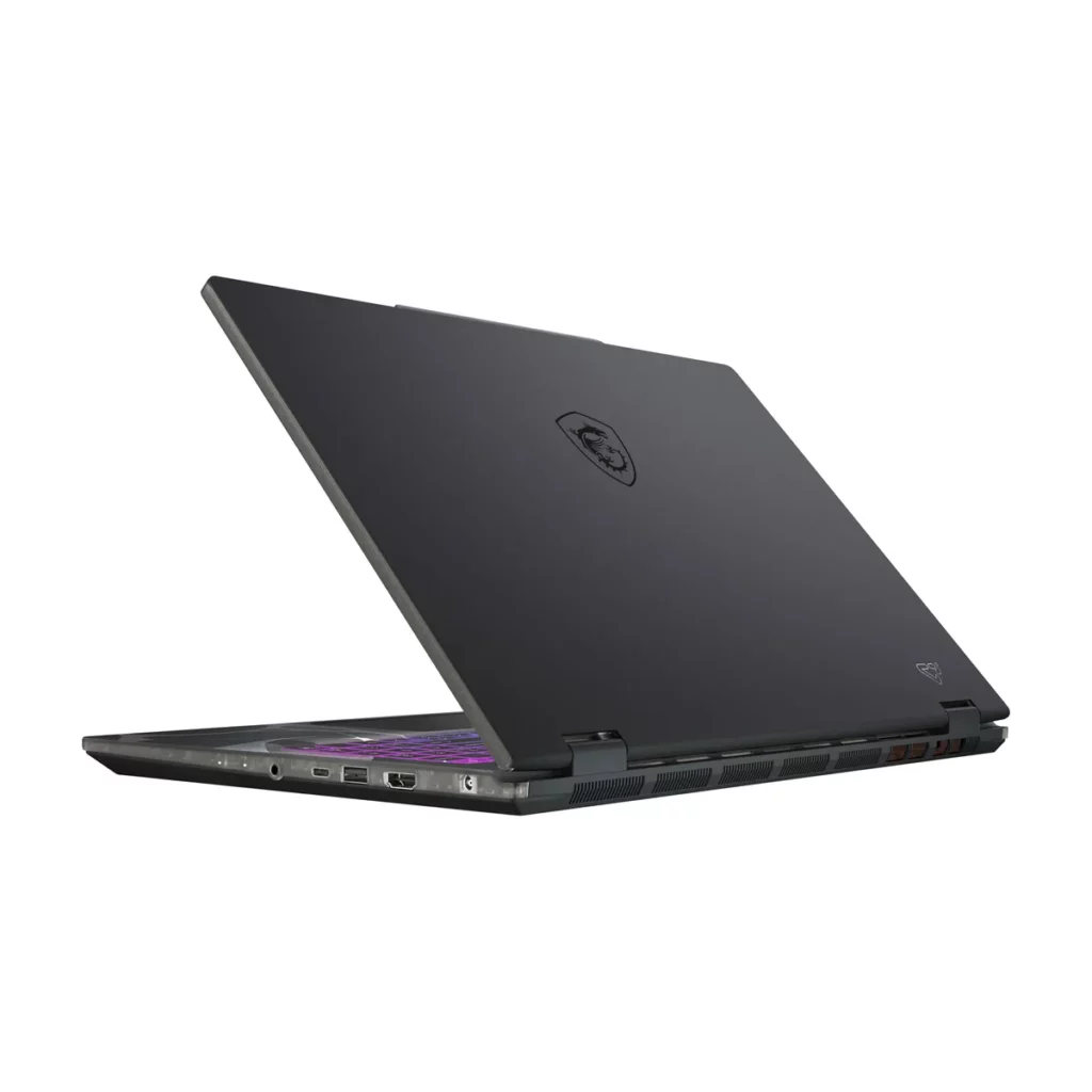 MSI Cyborg 15 (2024) — dos 3/4