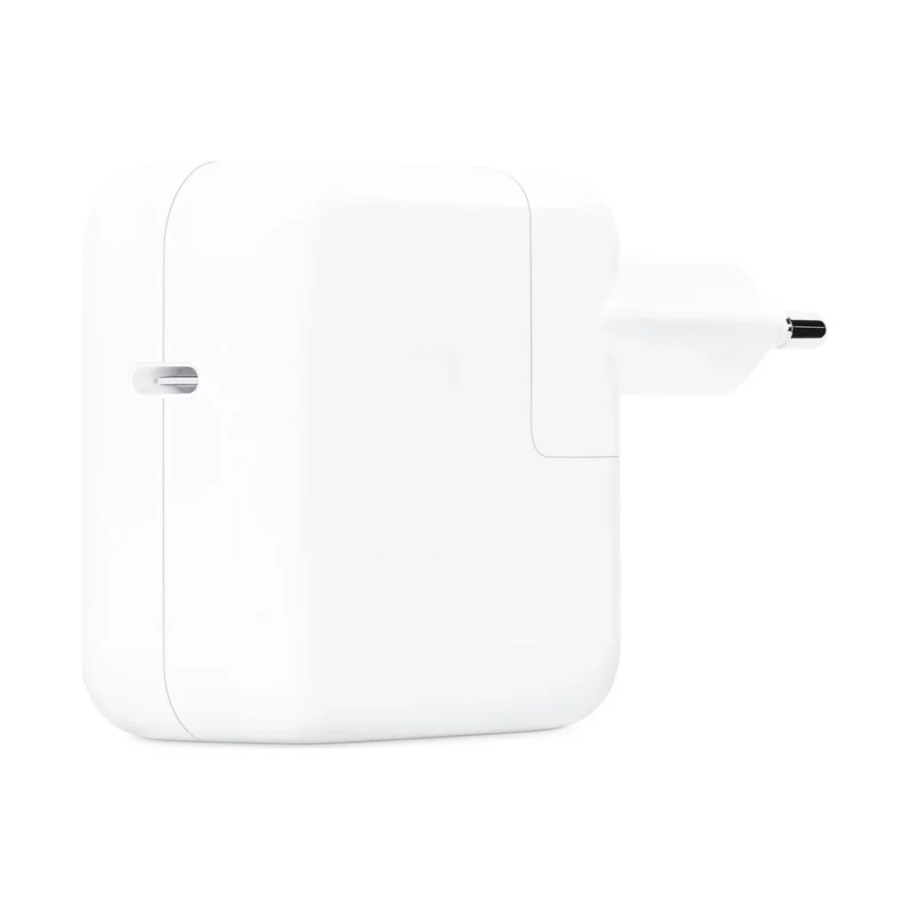 Chargeur Apple MagSafe USB-C 30W – vue 3, disponible à Dakar chez Compustore