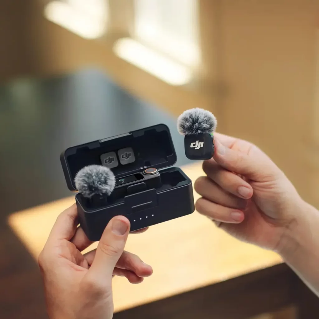 DJI Mic 3 (2 émetteurs + 1 récepteur + boîtier de recharge) — vue 5, micro sans fil DJI à Dakar