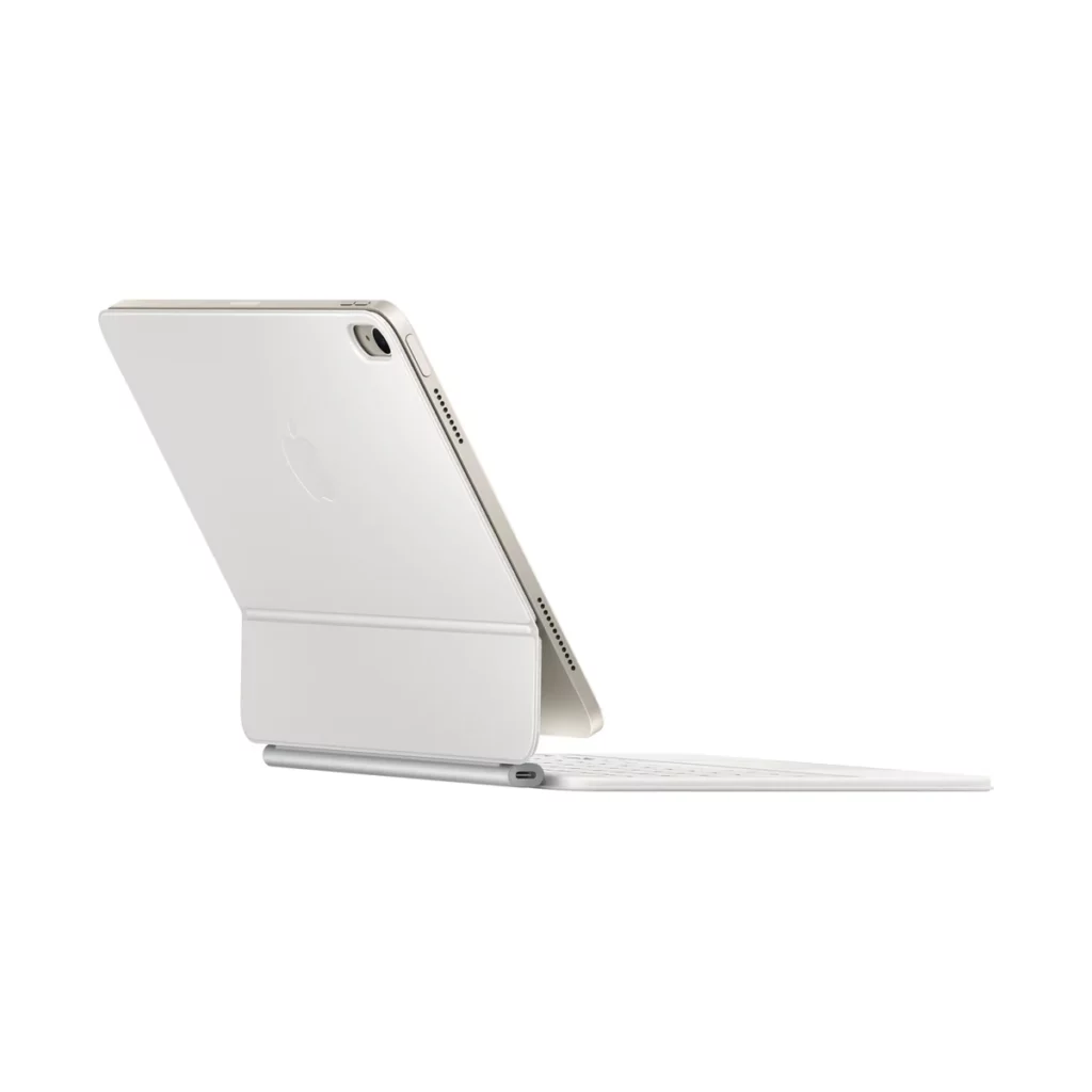 Magic Keyboard pour iPad Air – vue 3, disponible à Dakar chez Compustore